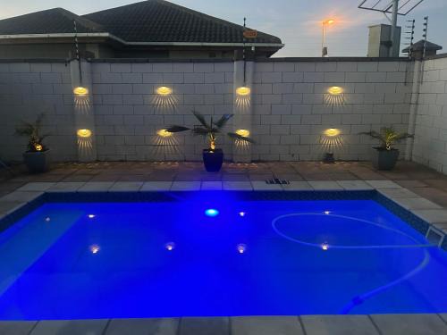 Sunbird Poolhouse