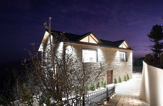 Sunday Premium 5 BHK Villa Mihika, Shimla
