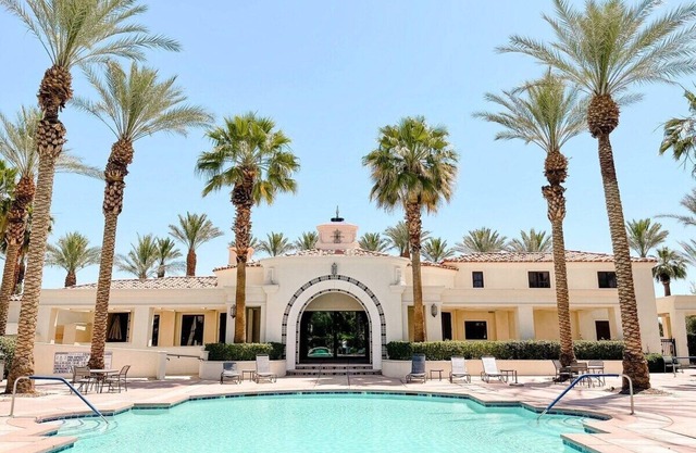 Sunset Palms- Tennis - Pool - Spa - Gym 2BR#240250