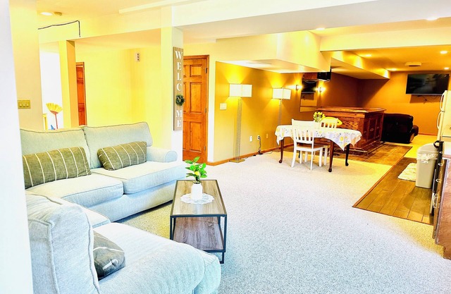 Sunshine Private Guest Suit!nCharming Large walk out basement with 2 bedrooms!