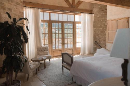 Sunstone Villa the Provence Suite