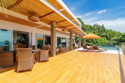 SunTien a spectacular 4br beach front pool villa