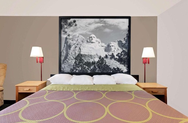 Super 8 by Wyndham Spearfish