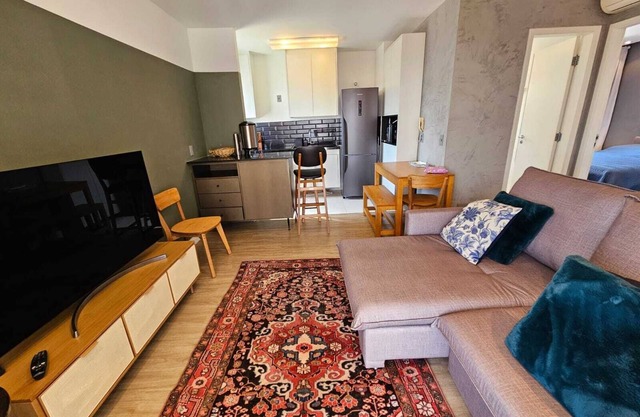 Super comfortable and modern complete apartment near Vila Madalena metro station