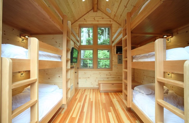 Super-Cool Bunkhouse for the kids! Claim the main house for the adults.