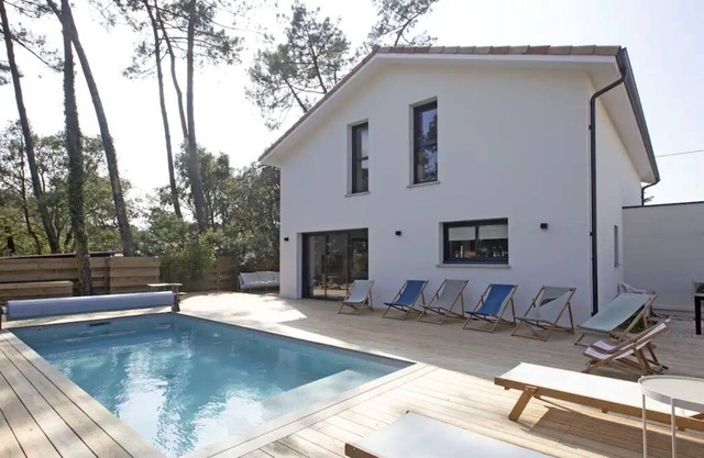 Superb 5* villa with heated pool