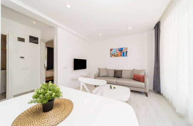Superb Flat Close to Duden Waterfall in Muratpasa
