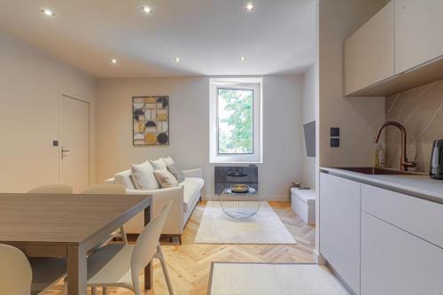 Superbe appartement, deux chambres, St-Didier