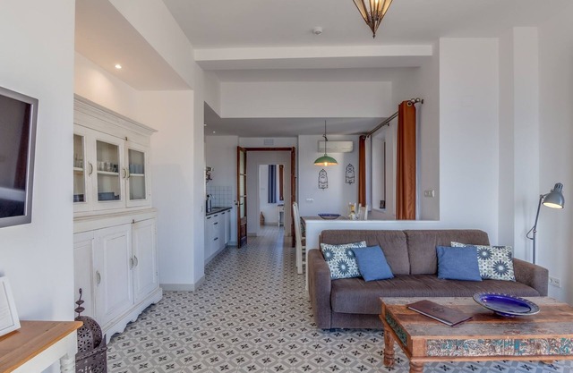 Superior Apartment 2 bedrooms sea view