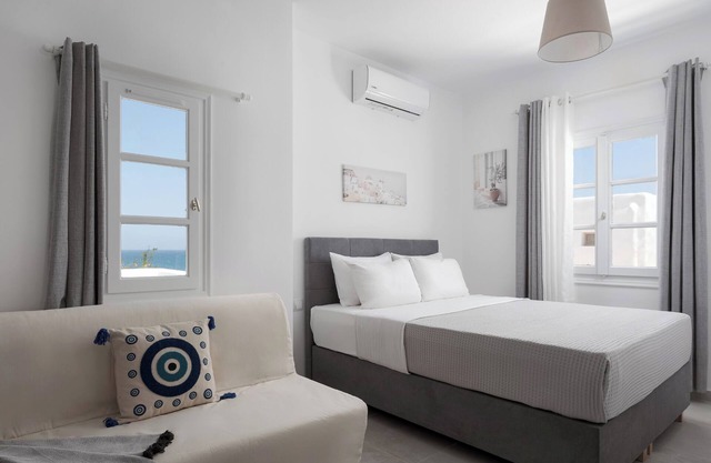 Superior Suite with Sea View, Palma Elegant Suites