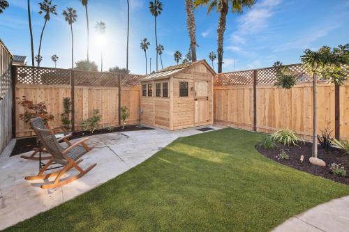 Surf Cottage 1