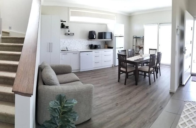 Surfmist Barrack Point