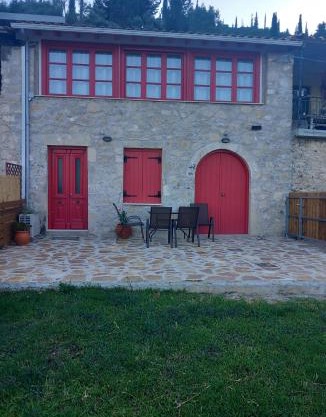 Sweet Red Home