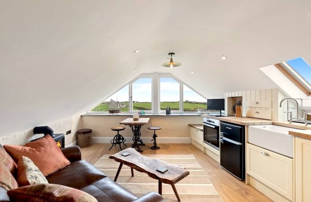 Swn y Môr - 1 Bedroom Cottage - Whitesands