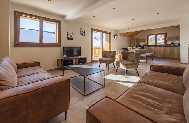 Sylodges 101 - Spacious apartment for 10 people