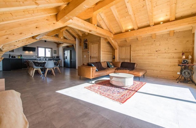 Sylodges 202 - Spacious apartment for 10/12 people