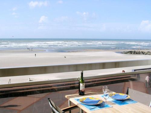 T2 Cabine avec Balcon et WIFI sur la Digue de Wimereux - FR-1-675-39