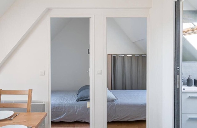 T3 Bright Near Castle Fully Equipped RAMBOUILLET