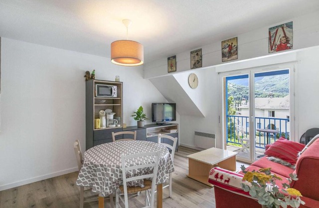 T3 calme, 6 pers, terrasse, tout équipé - FR-1-402-117