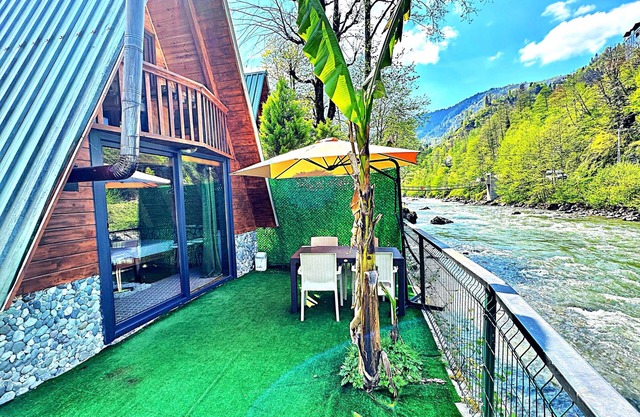 Tabiat Bungalows