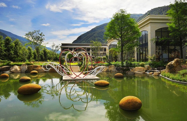 Tai Yi Red Maple Resort
