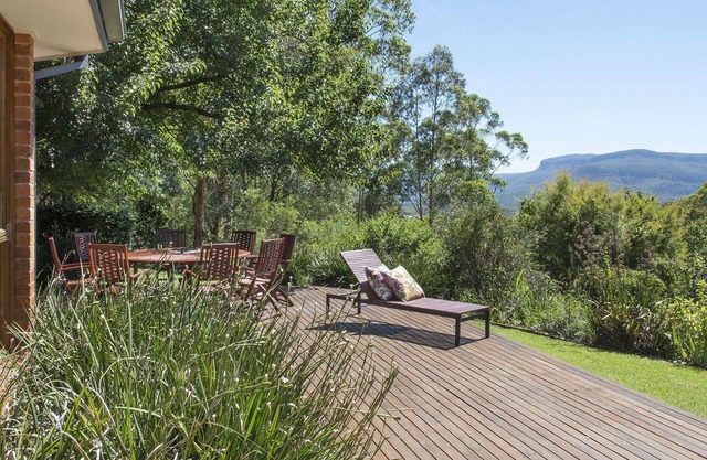 Taliesin - Beautiful 4 bedroom home with amazing views!