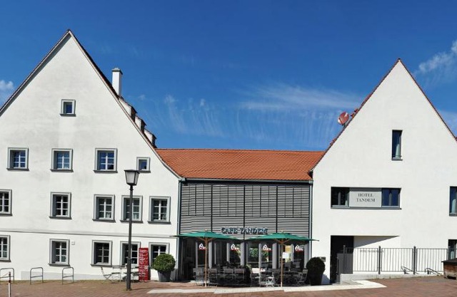 Tandem Hotel
