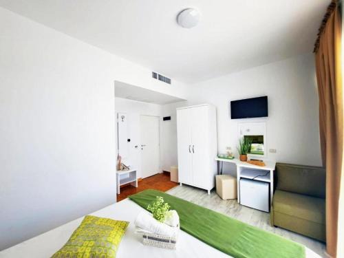 Tasos - Rooms with see View
