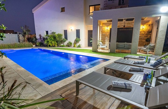 Tavor View Suites