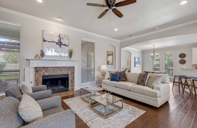 TCH - Spacious 4bd/2.5ba McKinney Home w/Workspace