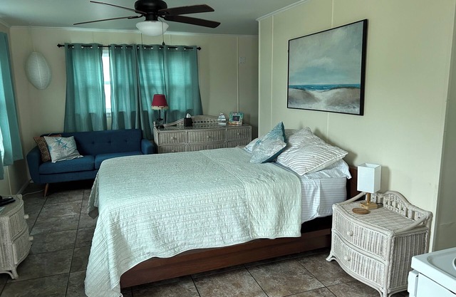 TEAL TOMORROW at Pelican's Rest