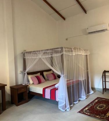 TEMBO Luxury Suites