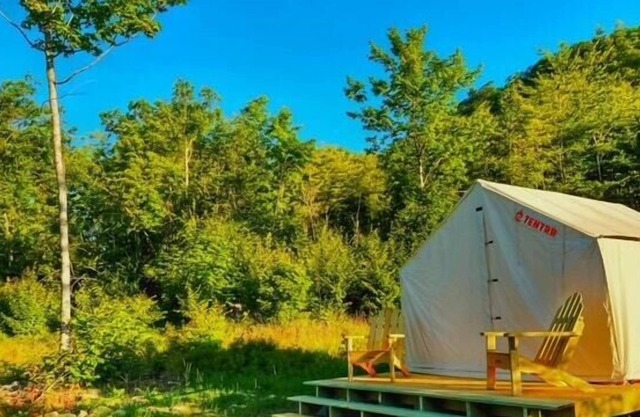 Tentrr Signature Site - Beulah's Star Gazing Site, Porter, Maine