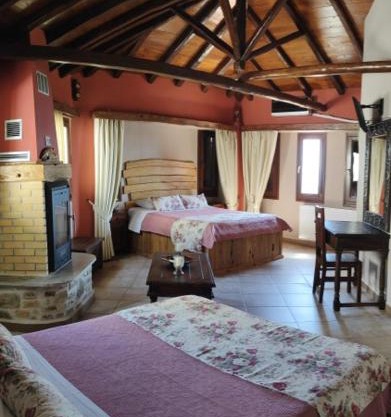 TERPOU StoneHouse and Suites Deluxe Family Suite