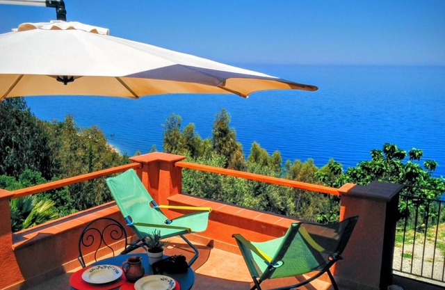 Terramare' flat with water view