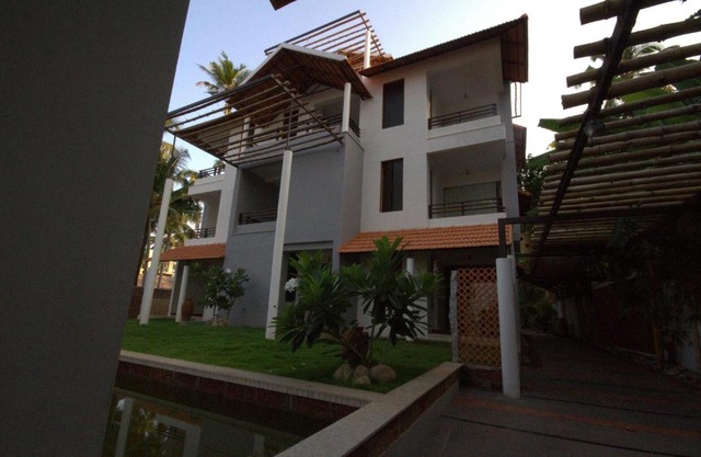 Thanal at the oceans edge