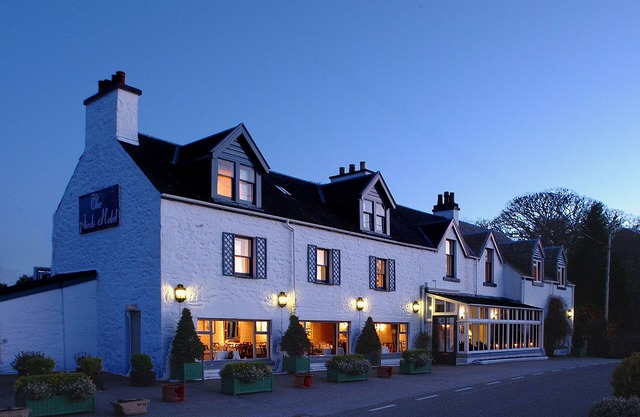 The Airds Hotel & Restaurant