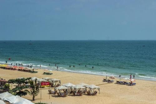 The Baga beach 24in