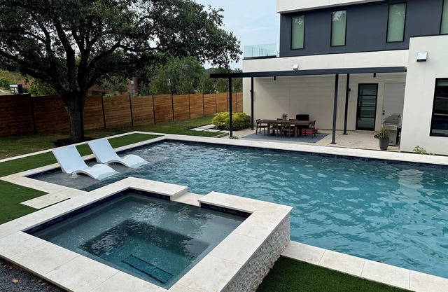 The Barton - Stylish home with pool site of multiple video shoots + commercials
