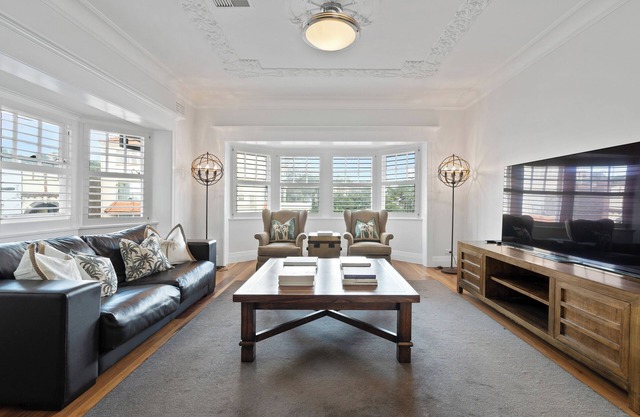 The Bay Retreat - Neutral Bay