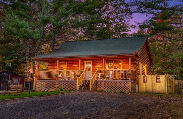 The Bear's Den | Lake Access, Hot Tub, Firepit!