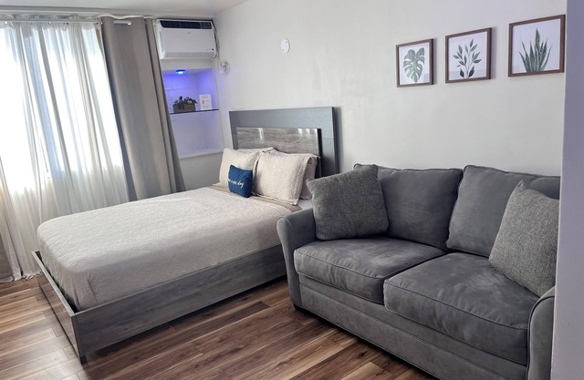 The best area at Isla Verde. 5 minutes to the airport and 1 minute to the beach.