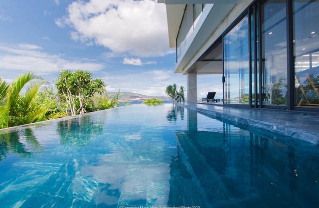 The Bridge Luxury Villa