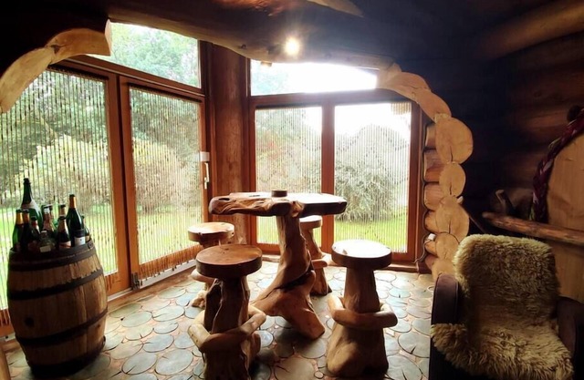 The BuckeyLodge, an enchanting spot next to the waterfalls