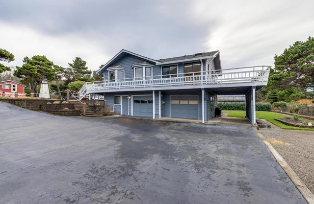 The Chinook House