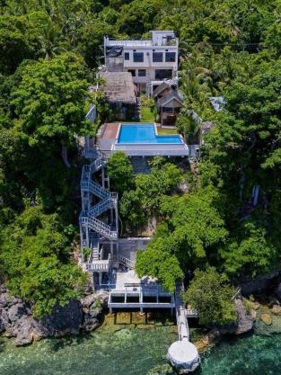 The Cliffhouse Samboan