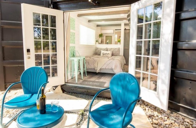 The Container Retreat @ 290 Wine Trail #9 Get away today!