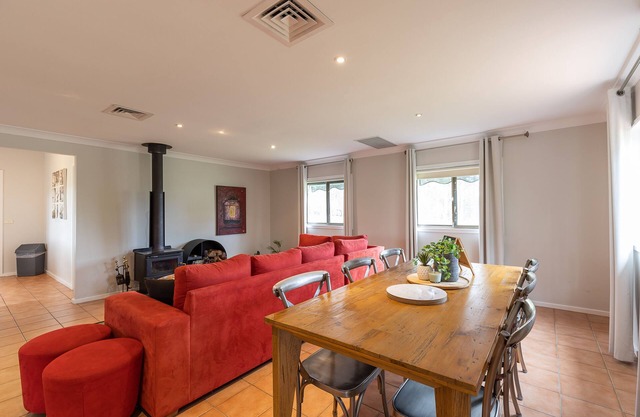 The Cottage @ Hunter Gleann - Much more than a standard cottage!