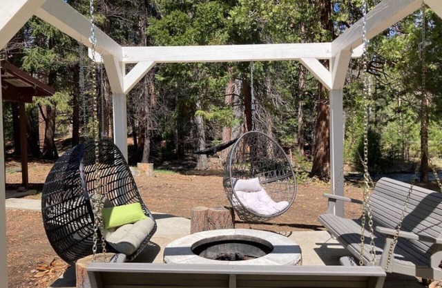 The Cottage - Summertime Family Fun!