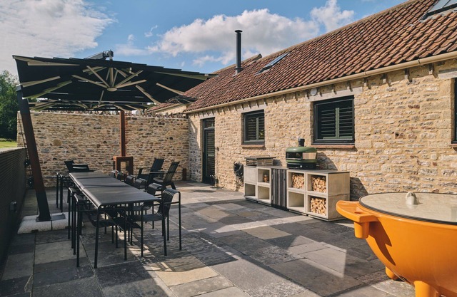 The Cowshed - Luxury Cottages
